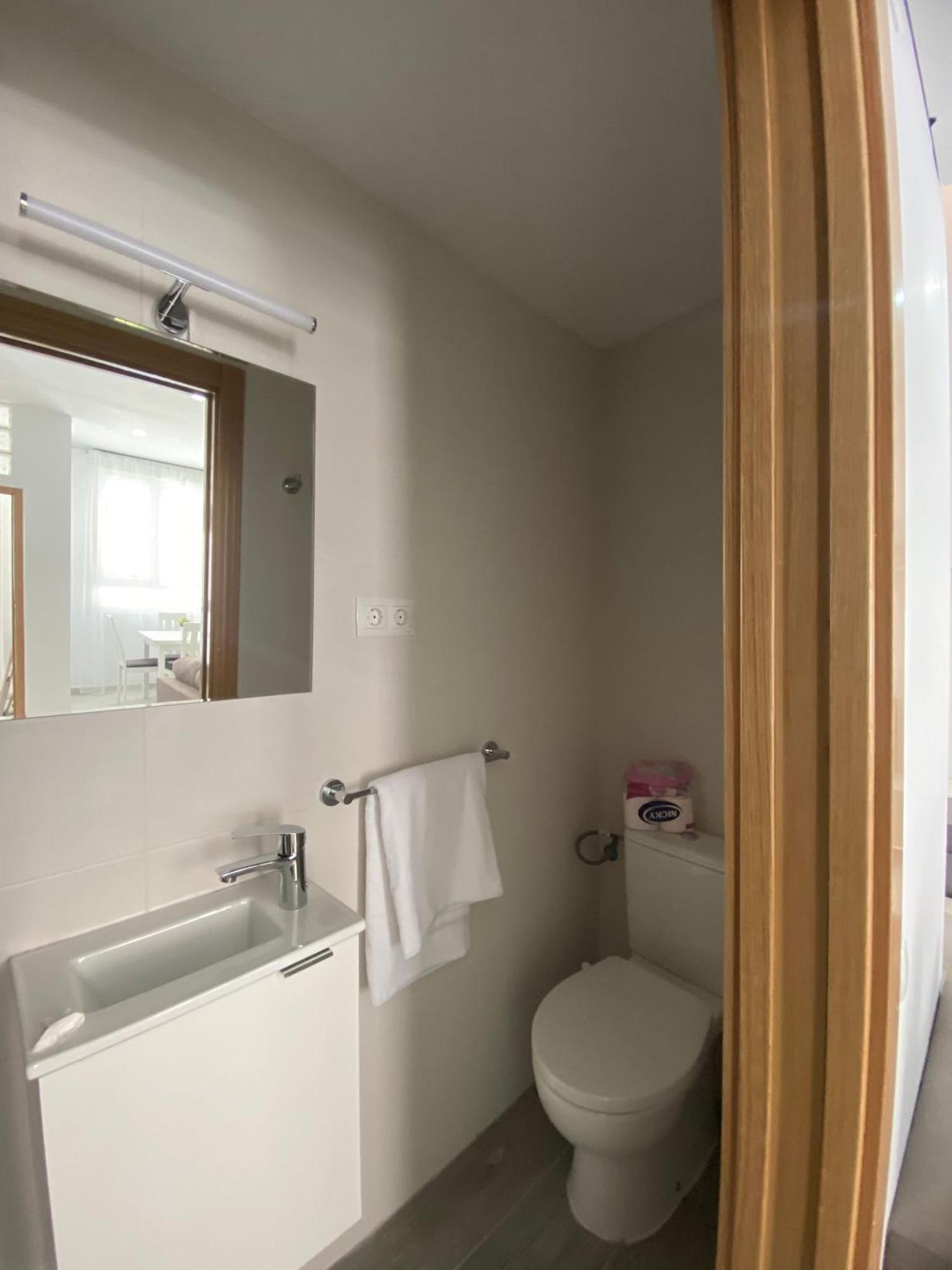 El Jardin Del Angel Aloe Apartment Мадрид Екстериор снимка